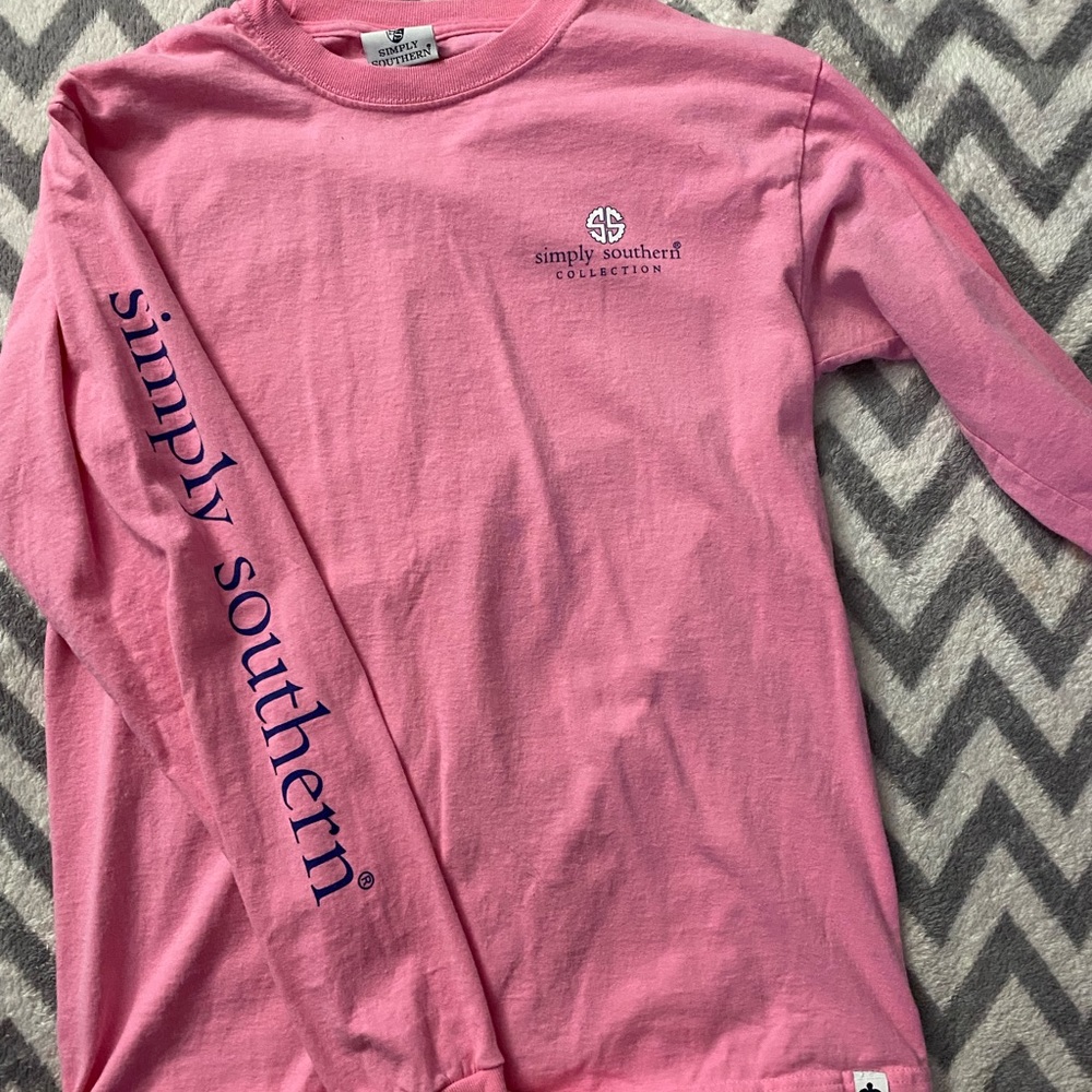 ⭐️Simply southern shirt size S - Picture 2 of 2